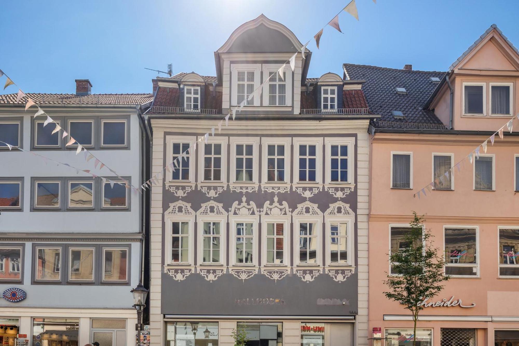 Ueber Den Daechern Coburgs, Parkplatz *